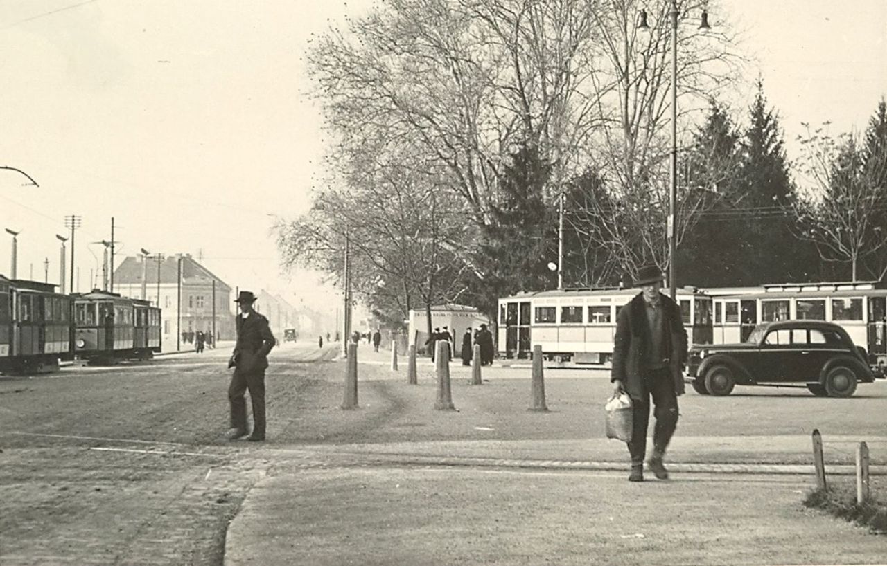 Tramvajsko okretište kod ulaza u Park Maksimir oko 1934. godine
